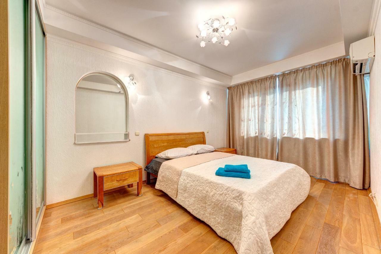 Apartments Near The Shopping Center Gulliver كييف المظهر الخارجي الصورة