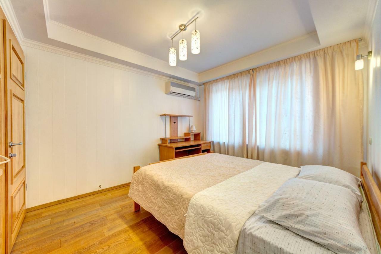 Apartments Near The Shopping Center Gulliver كييف المظهر الخارجي الصورة